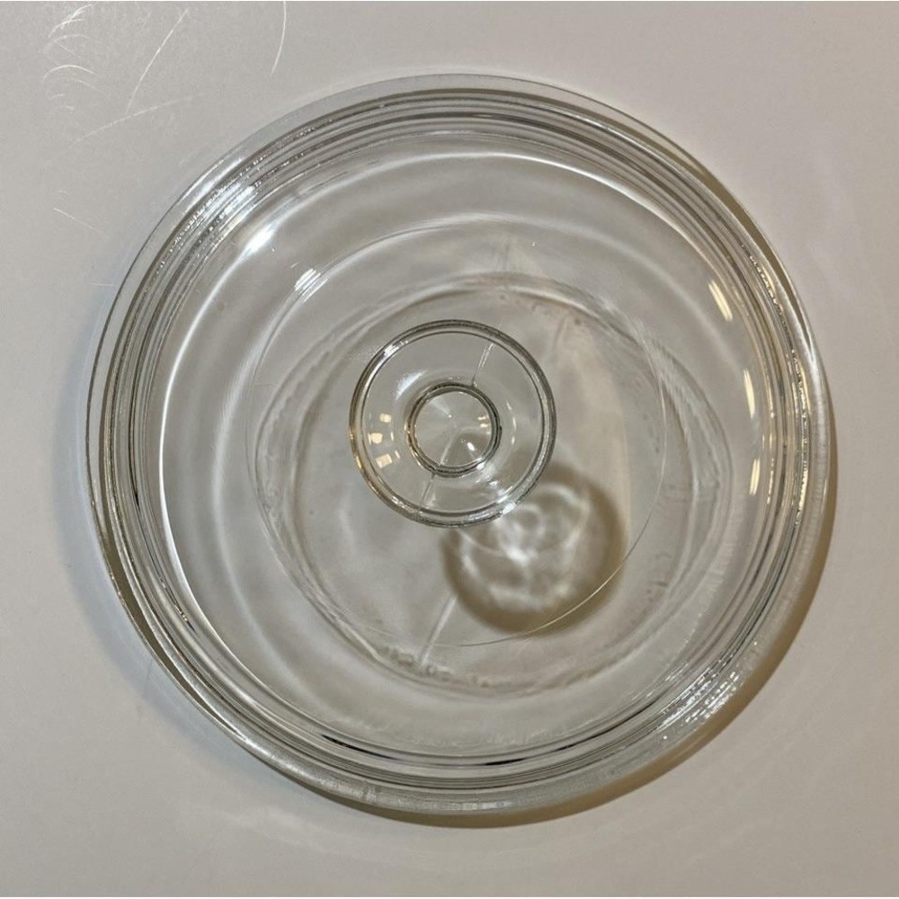 Pyrex‎ Round Clear Glass Lid G 5 C Casserole Replacement Lid Round Handle. 7.5"